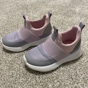 Cat & Jack Toddler Slip On Sneakers